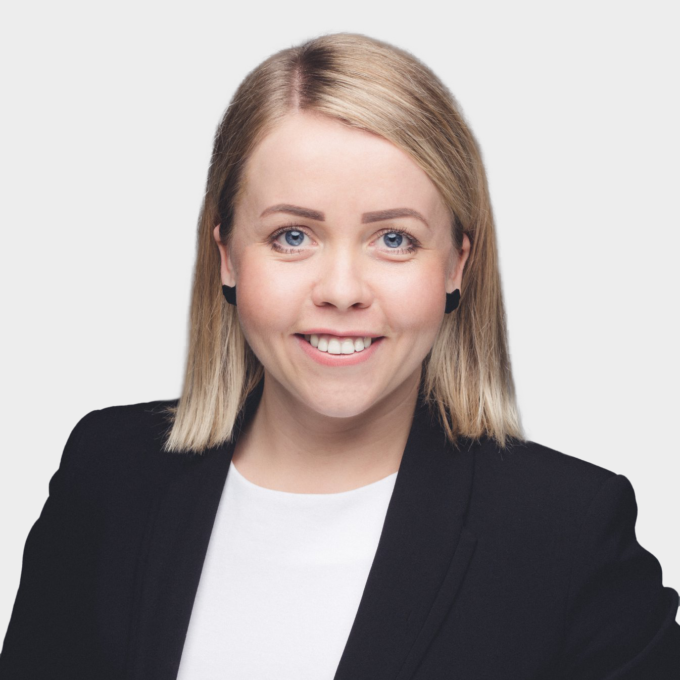 Headshot of Mari Tagel head of finance at Starmind